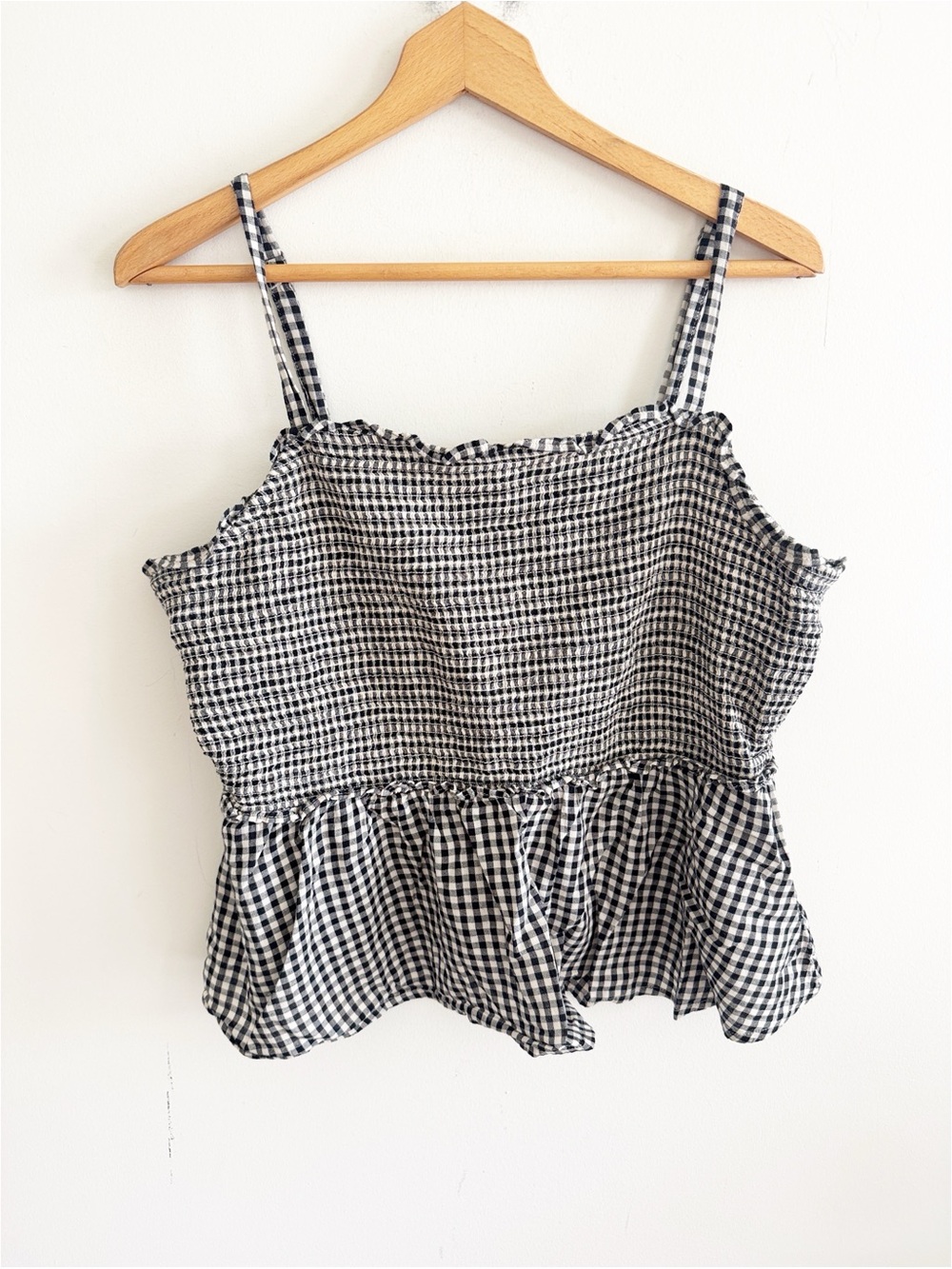 Old navy gingham black/white plaid peplum sleeveless top size XL